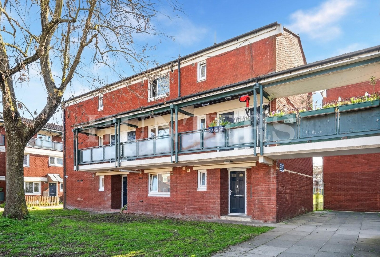 Victoria Crescent, London, N15