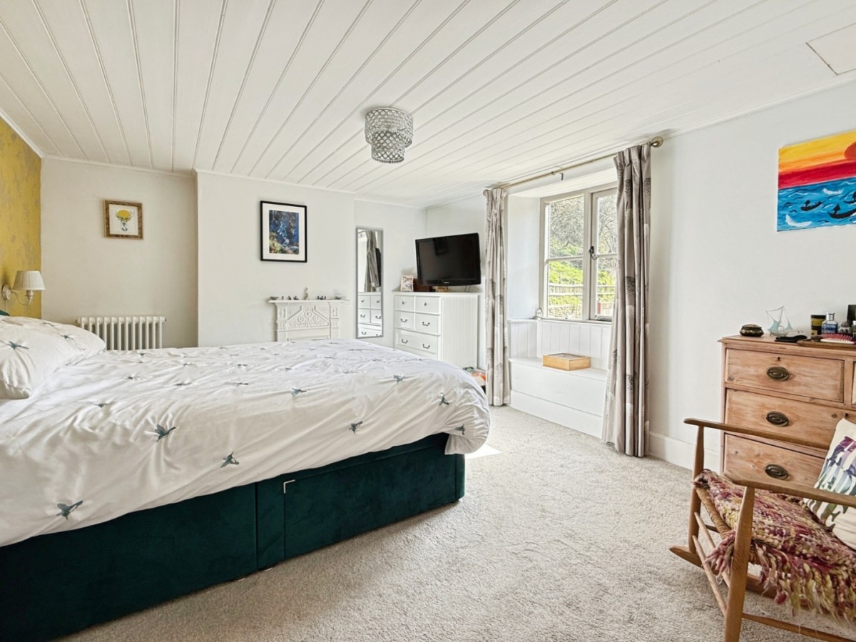 The Valley, Chalford, Stroud