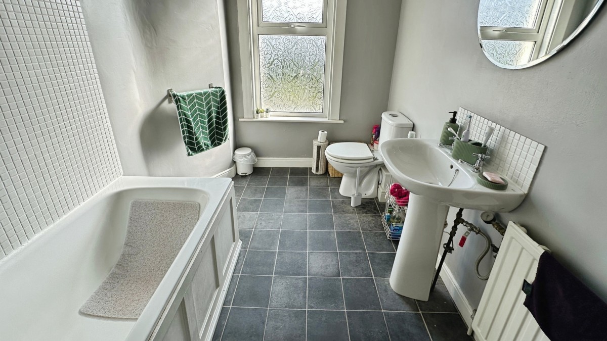 Parnall Road, Bristol