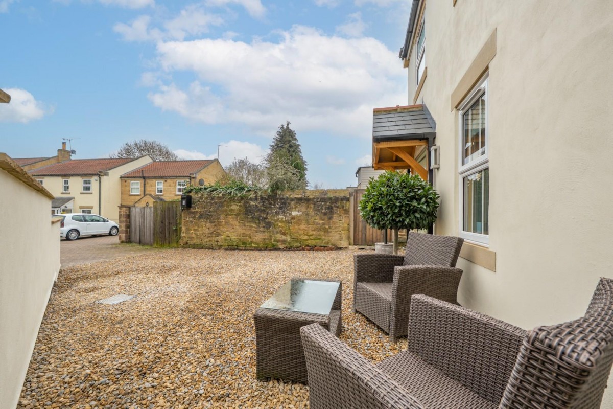 White Horse Mews, Spofforth, Harrogate, North Yorkshire