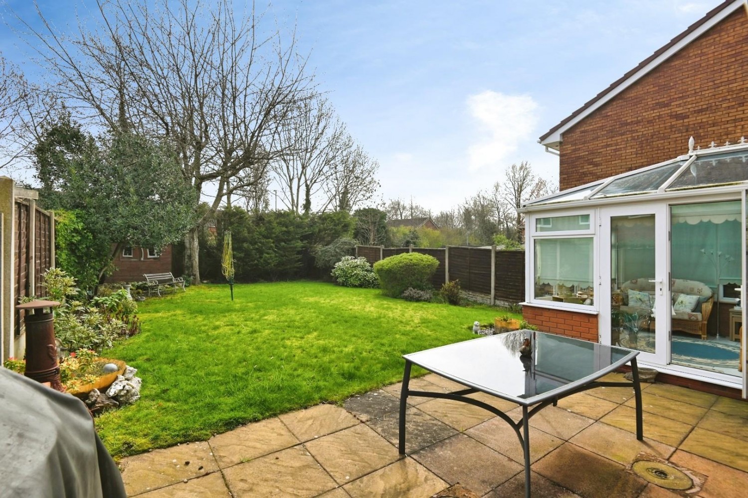 Dorset Close, Tamworth