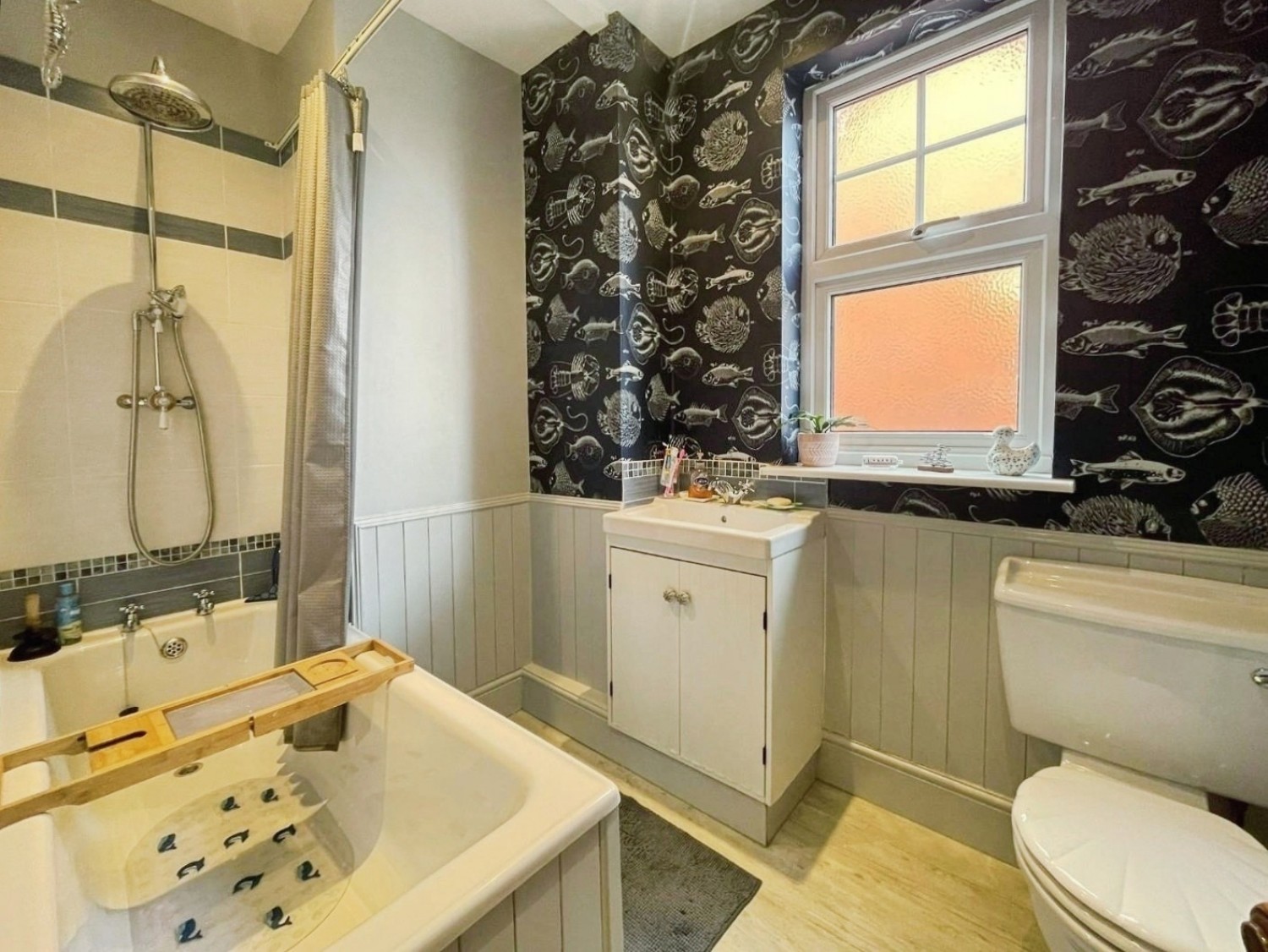 Kingshill Road, Dursley, GL11 4EF