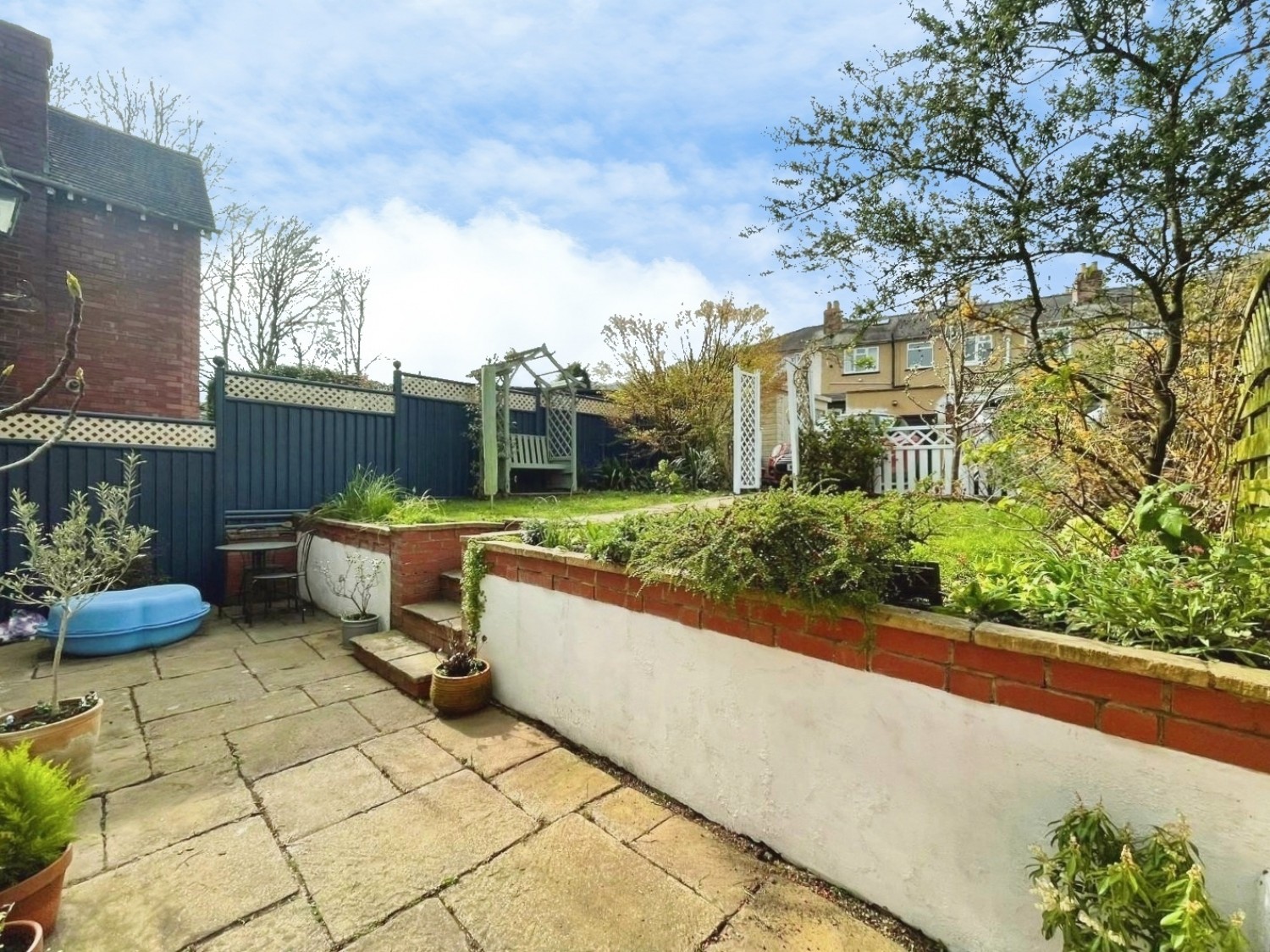 Kingshill Road, Dursley, GL11 4EF