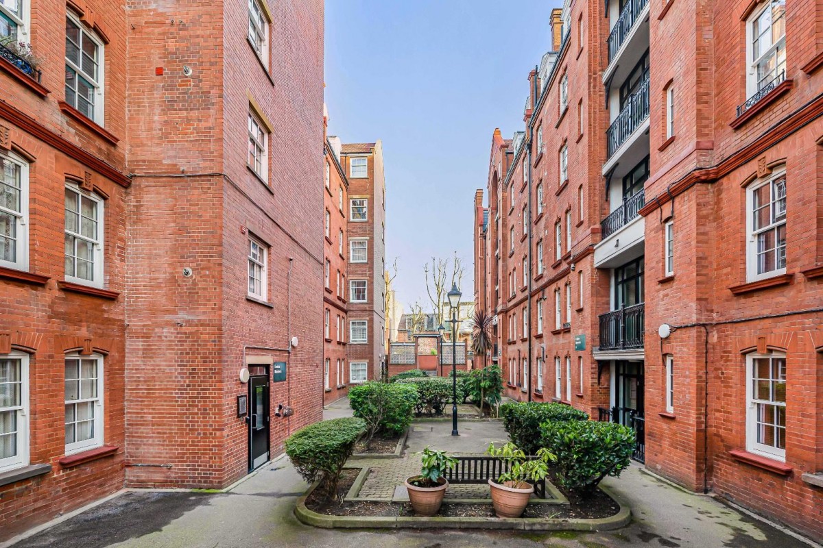 New Church Road, London, SE5