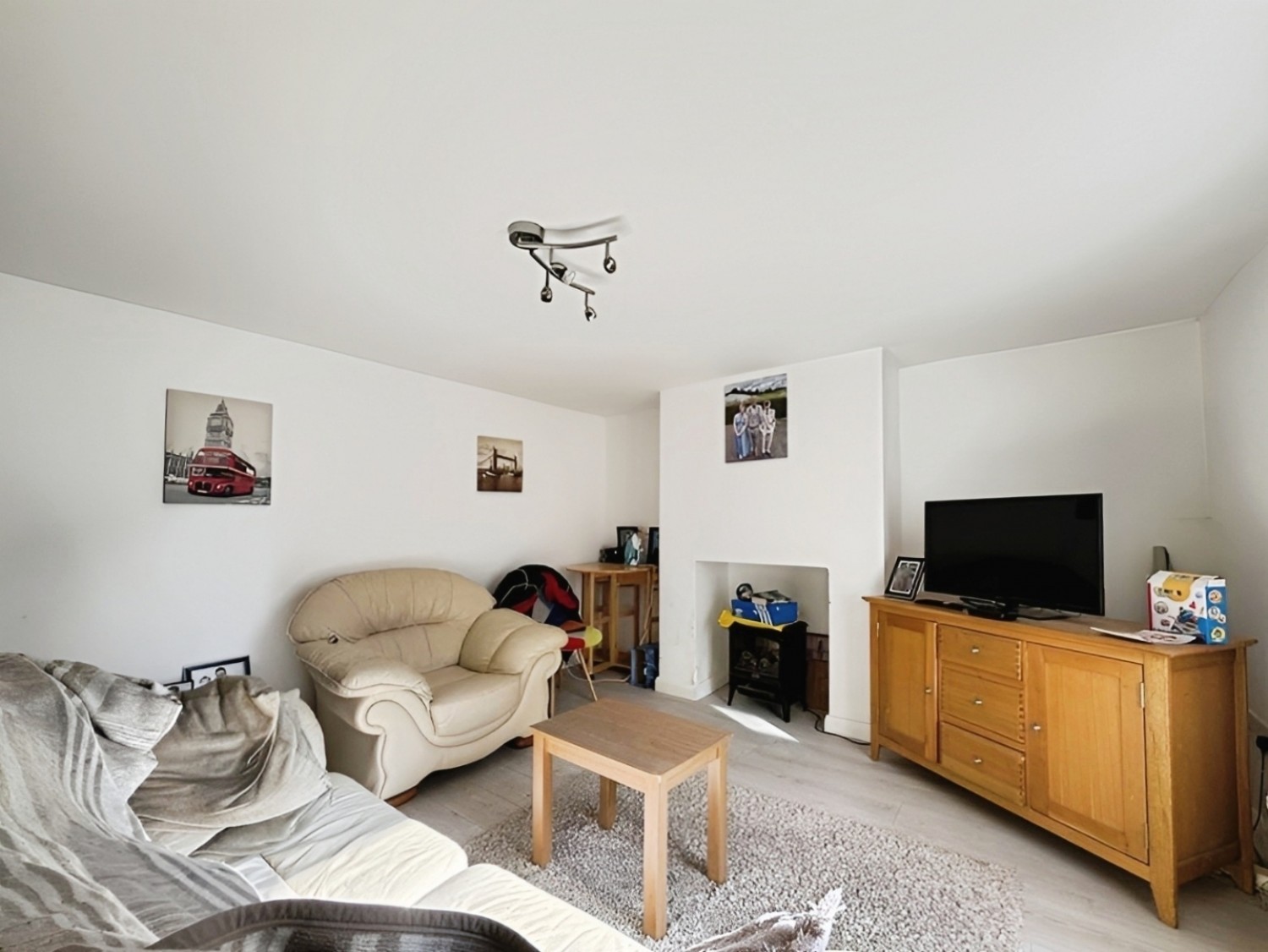 Wellesley Villas, Wellesley Road, Ashford