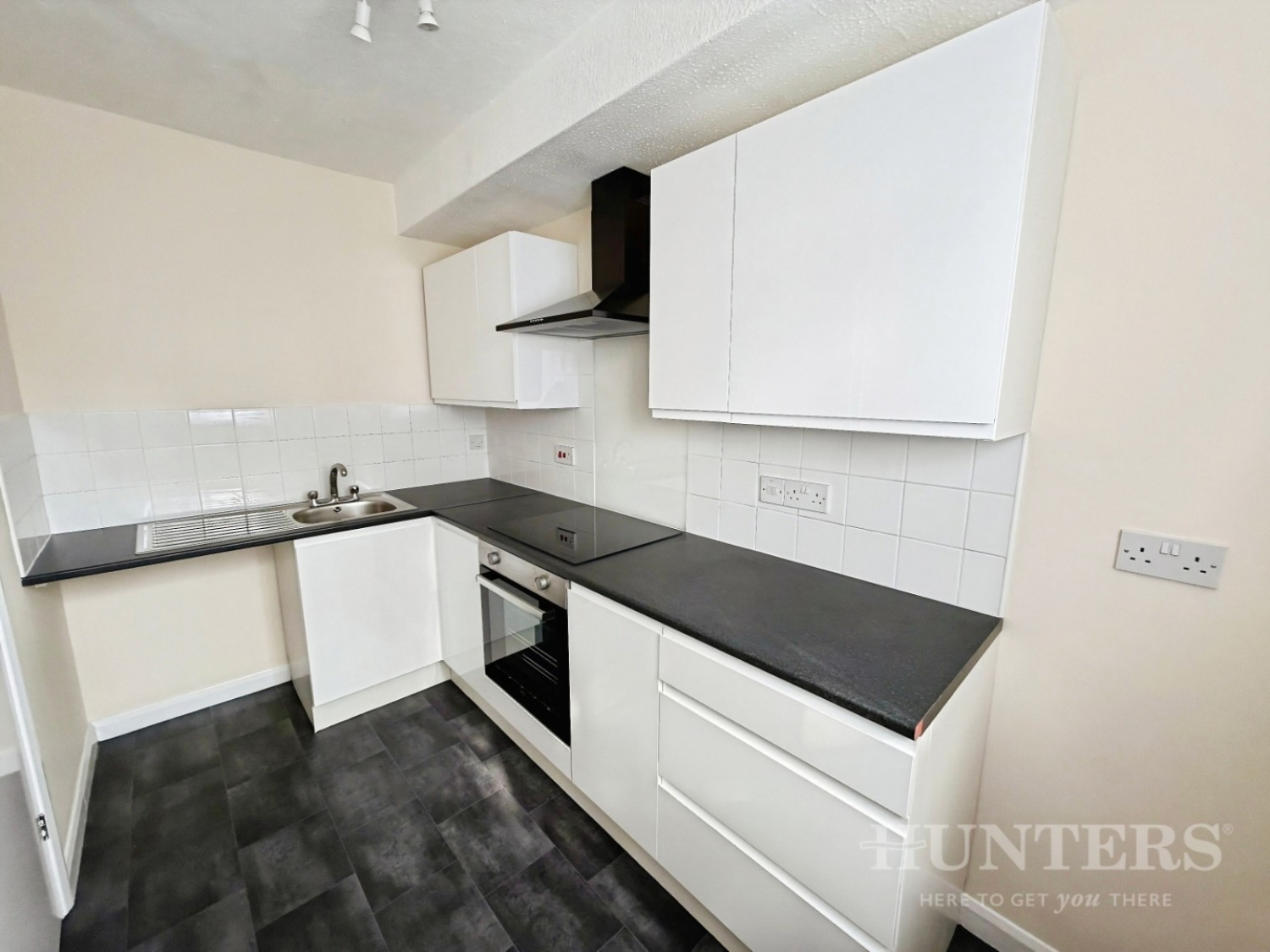 88 Benhill Wood Road, Sutton