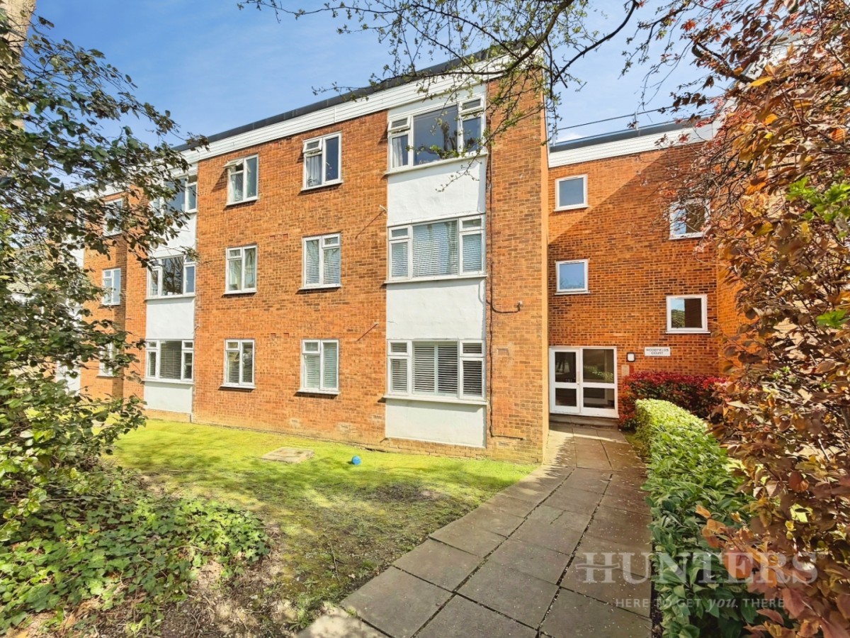 88 Benhill Wood Road, Sutton