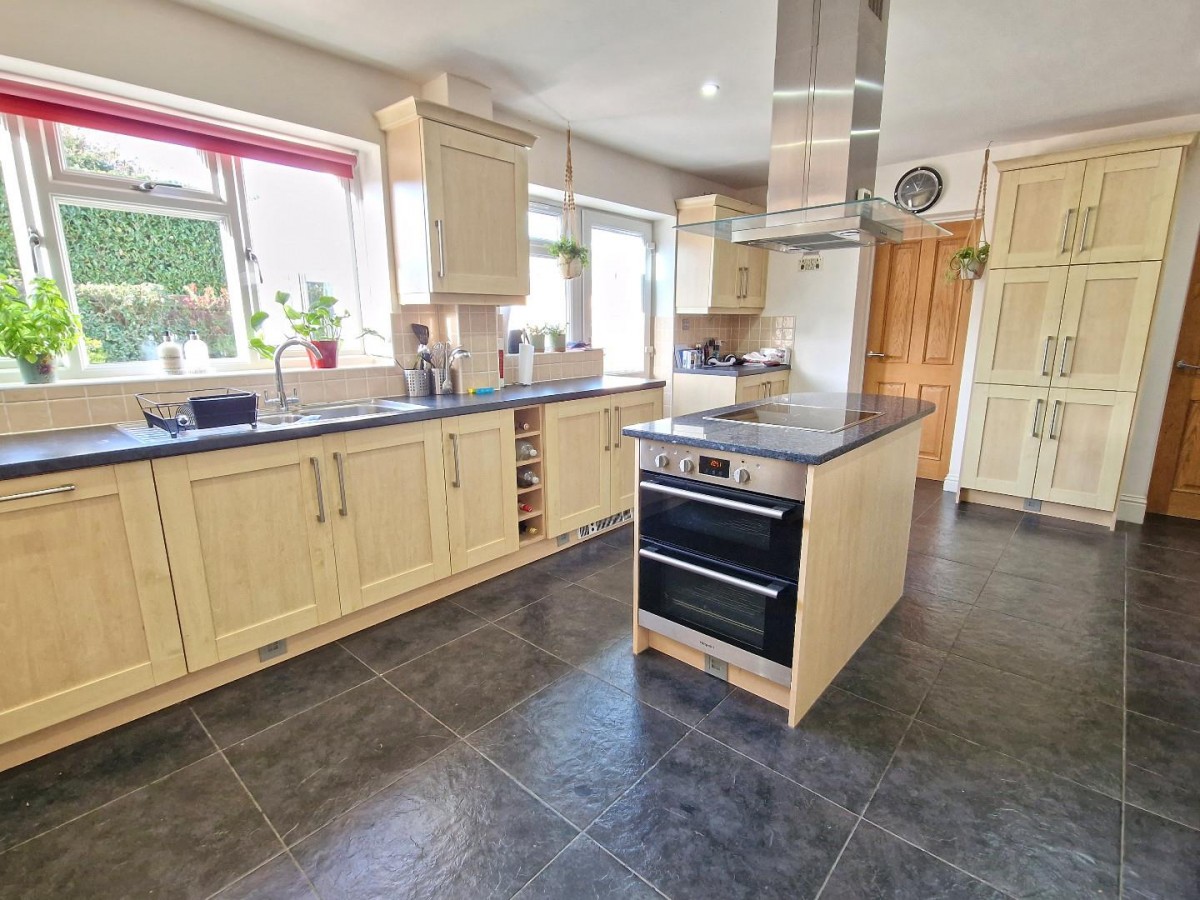 Fortescue Drive, Chesterton, Bicester