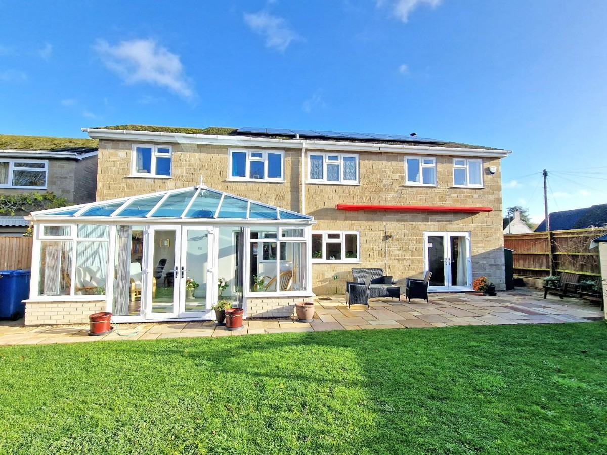 Fortescue Drive, Chesterton, Bicester