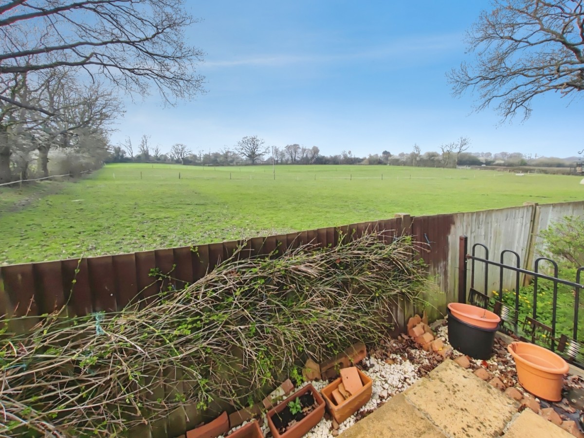 Langley Common Road, Barkham, Wokingham
