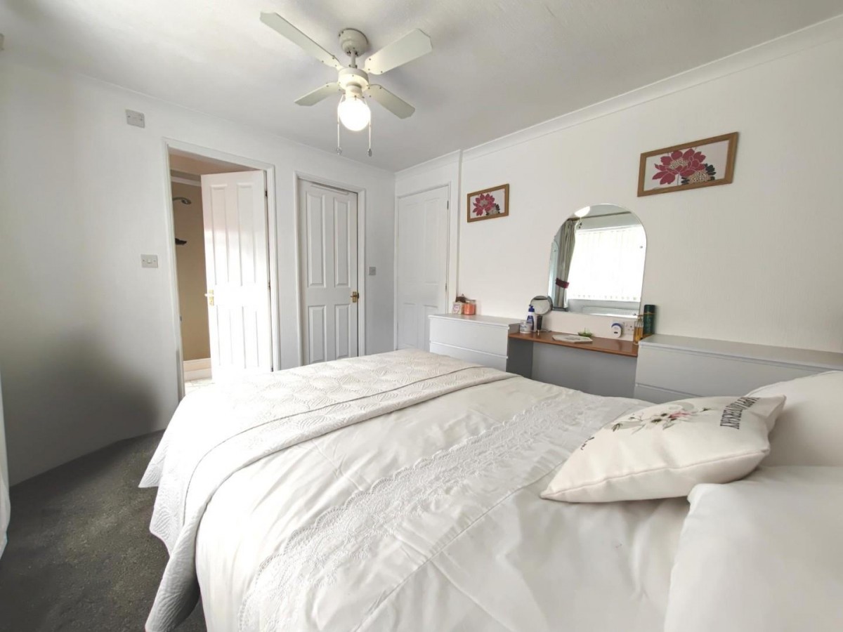 Langley Common Road, Barkham, Wokingham