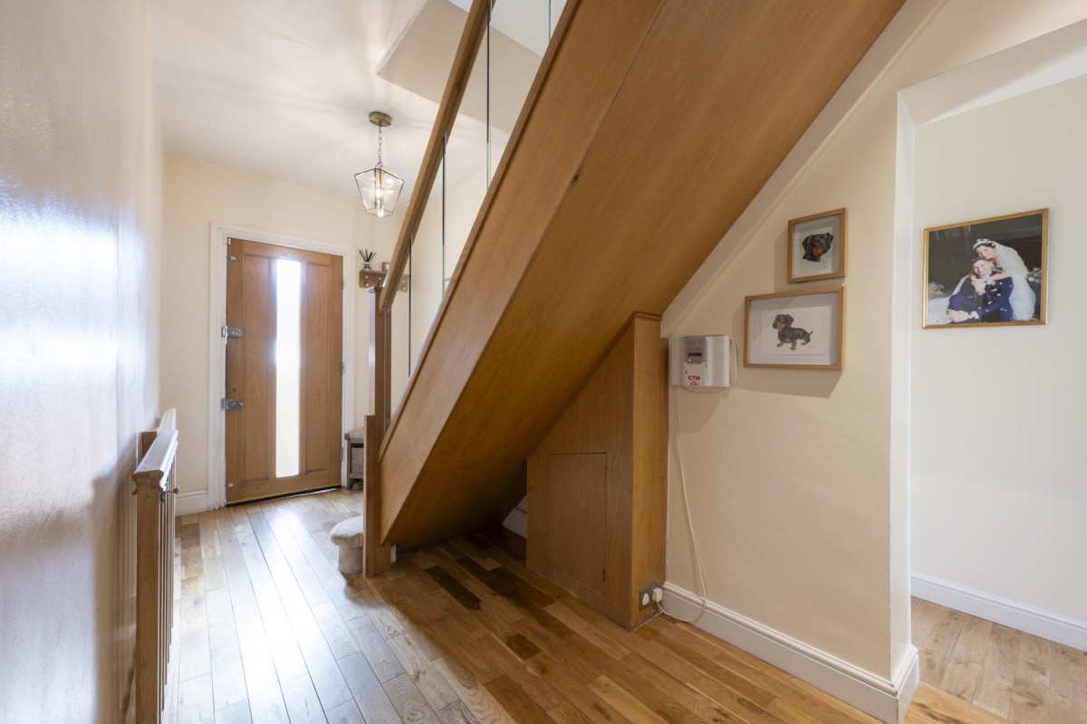 Compton Road, Cradley Heath, B64 5BB