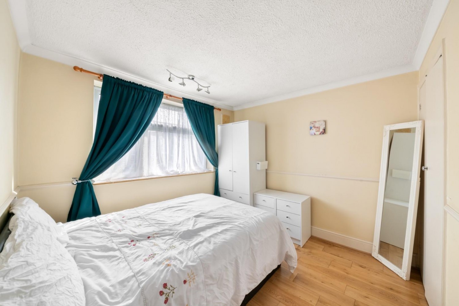 Keir Hardie Way, Hayes