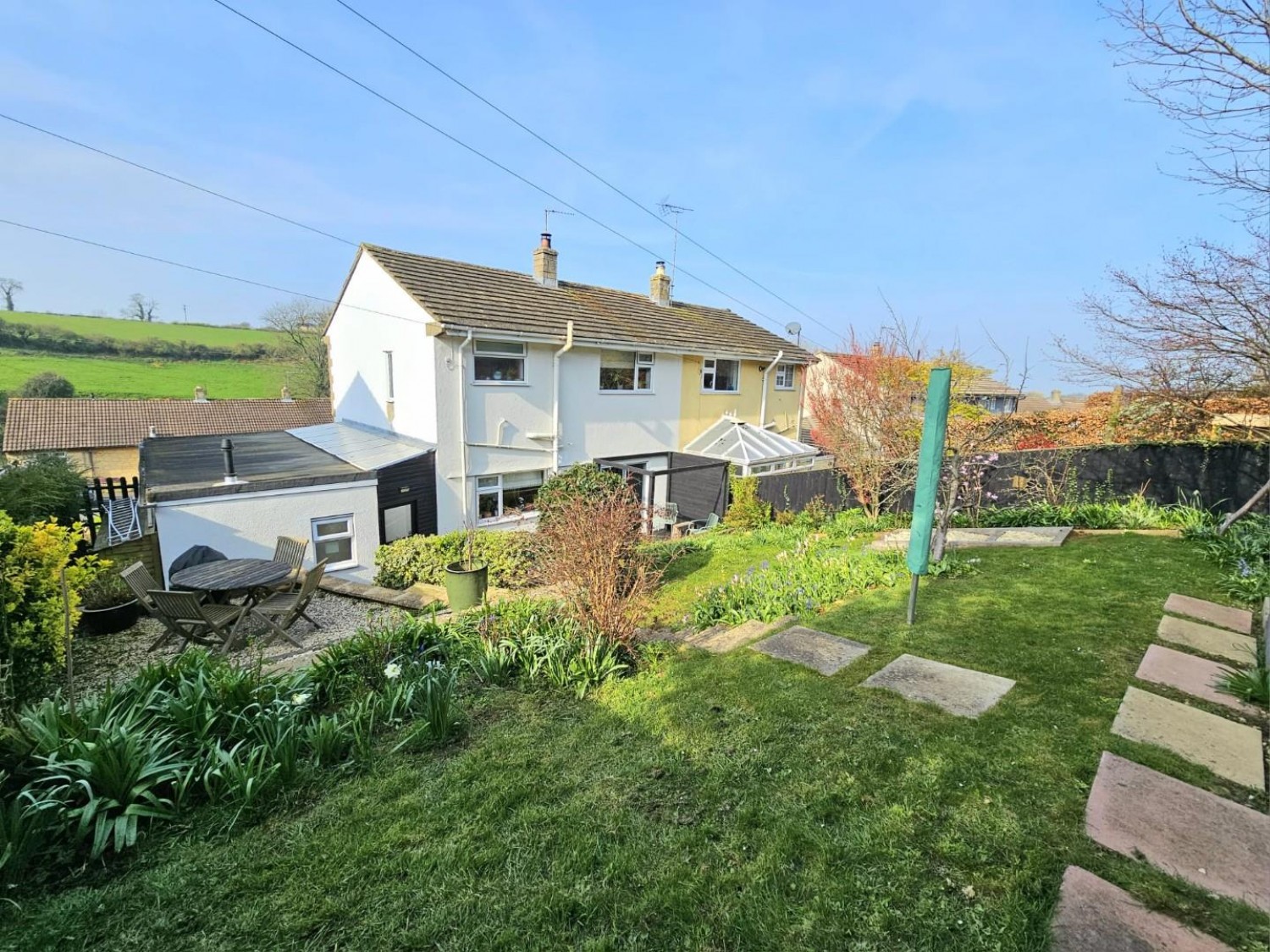 Orchard Leaze, Cam, GL11 6HX