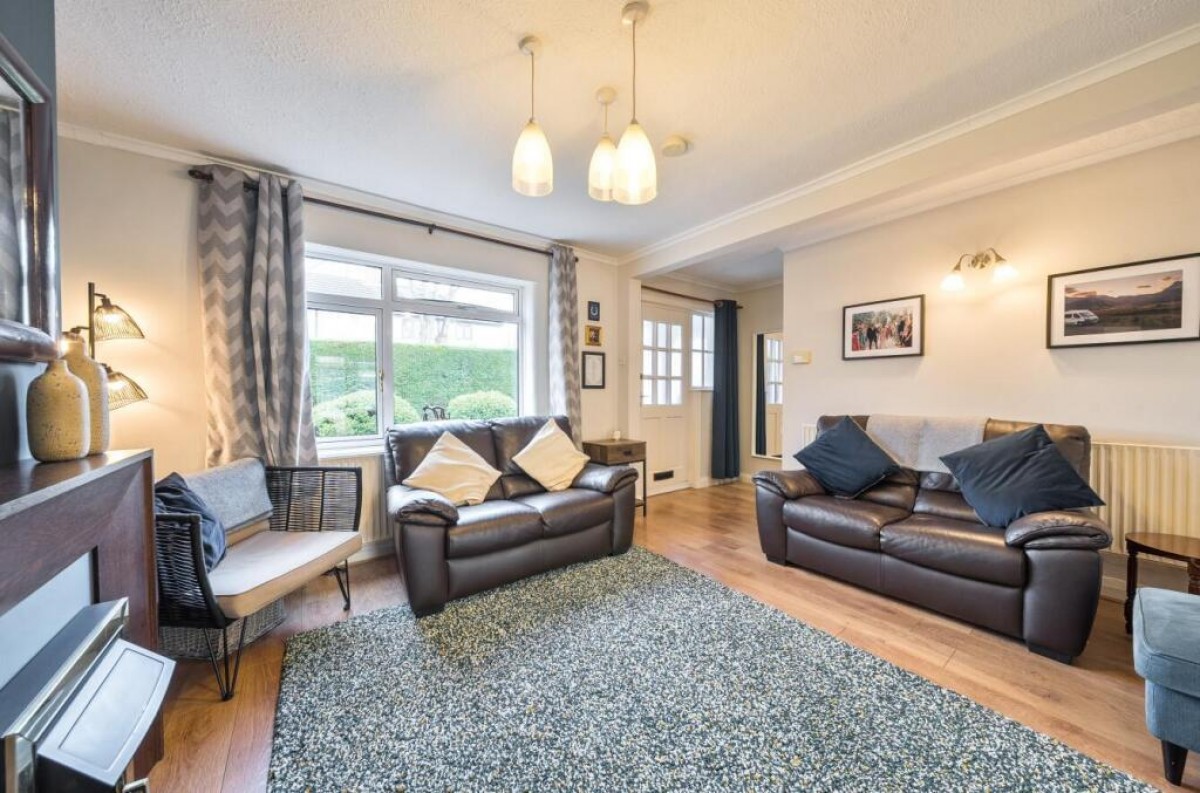 Broadgate Walk, Horsforth, Leeds