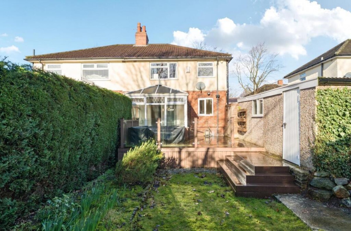 Broadgate Walk, Horsforth, Leeds