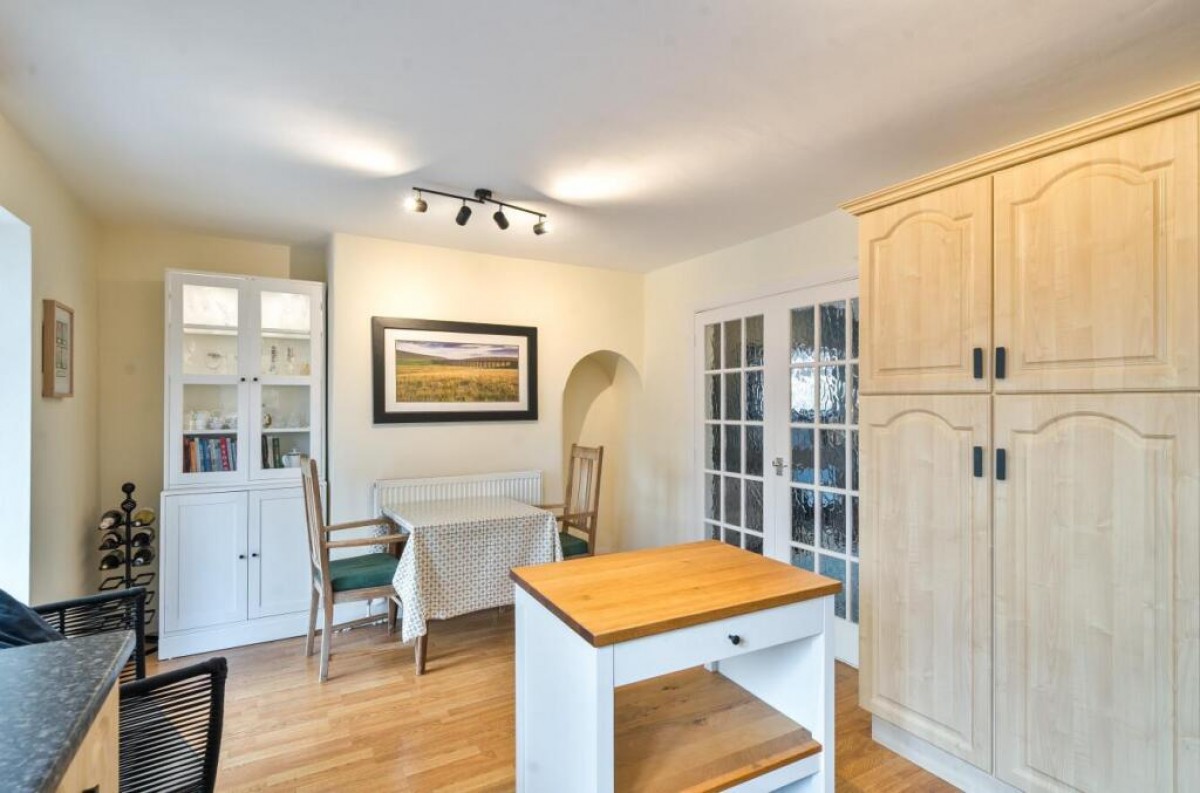 Broadgate Walk, Horsforth, Leeds