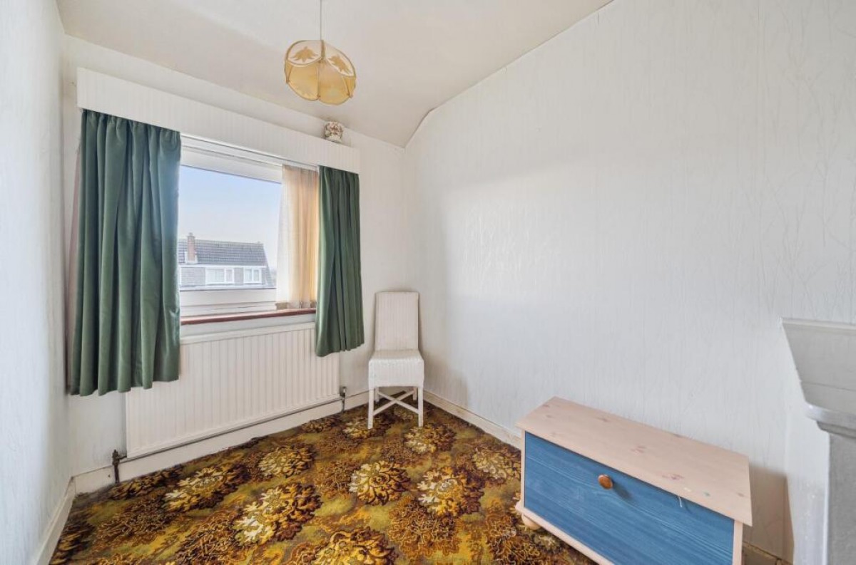 Hall Park Avenue, Horsforth, Leeds