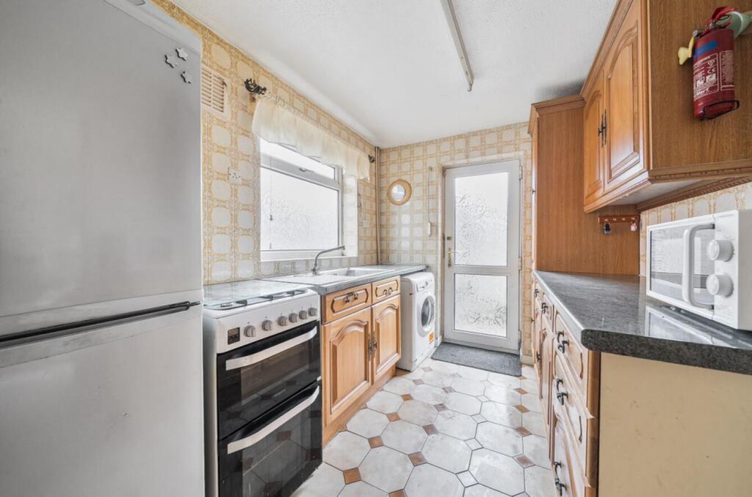 Hall Park Avenue, Horsforth, Leeds