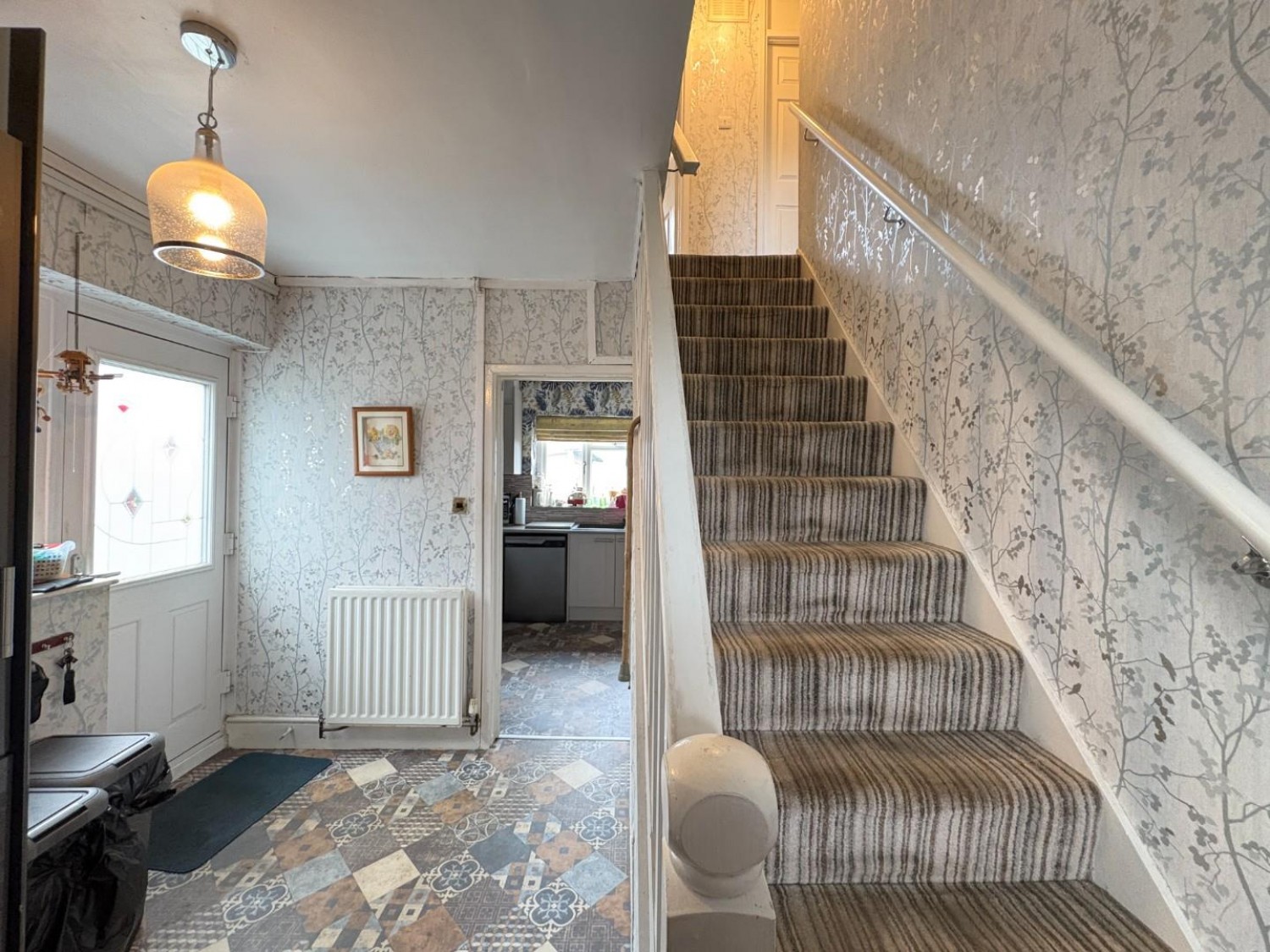 Mountain Road, Dewsbury