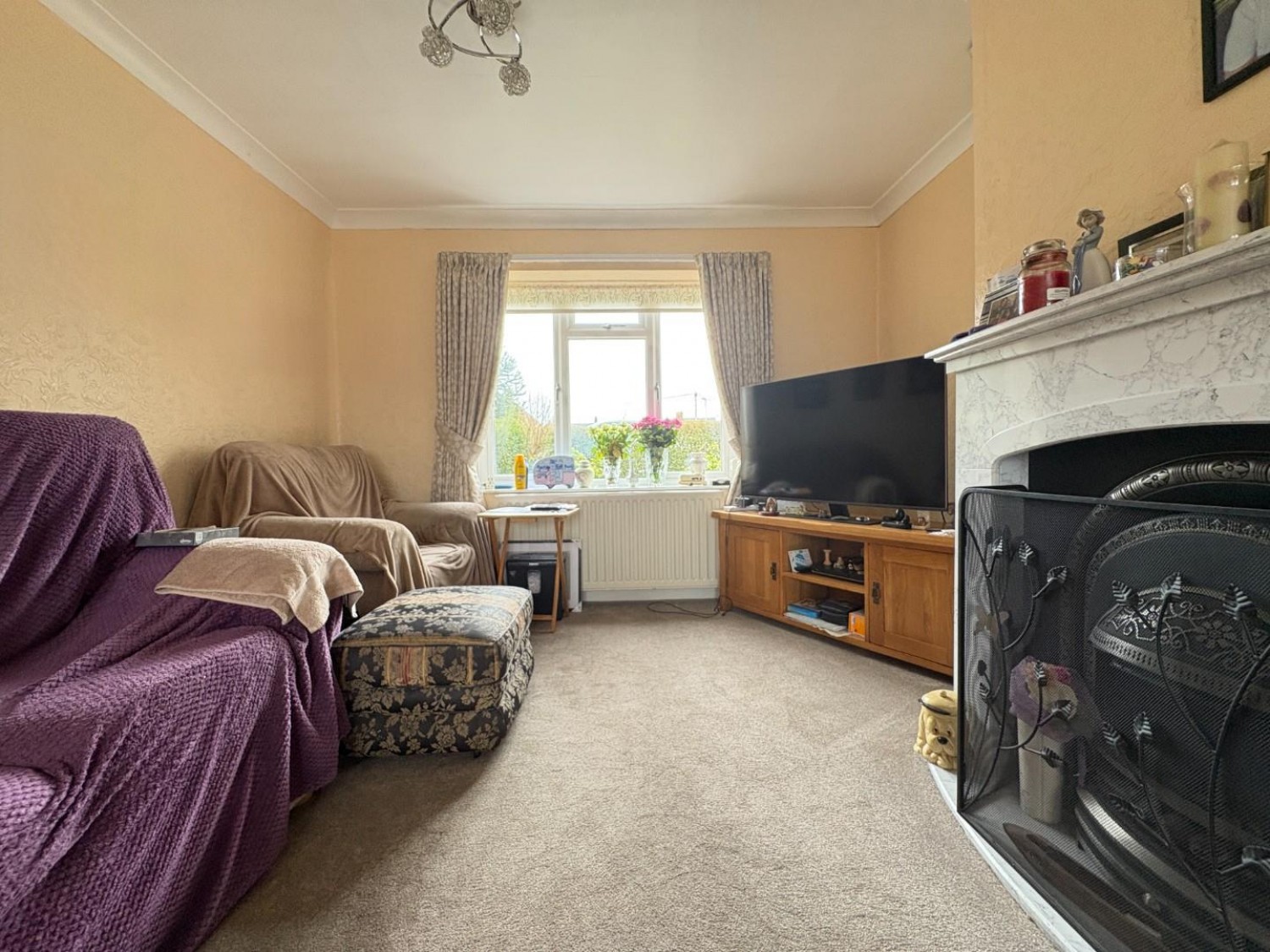 Mountain Road, Dewsbury