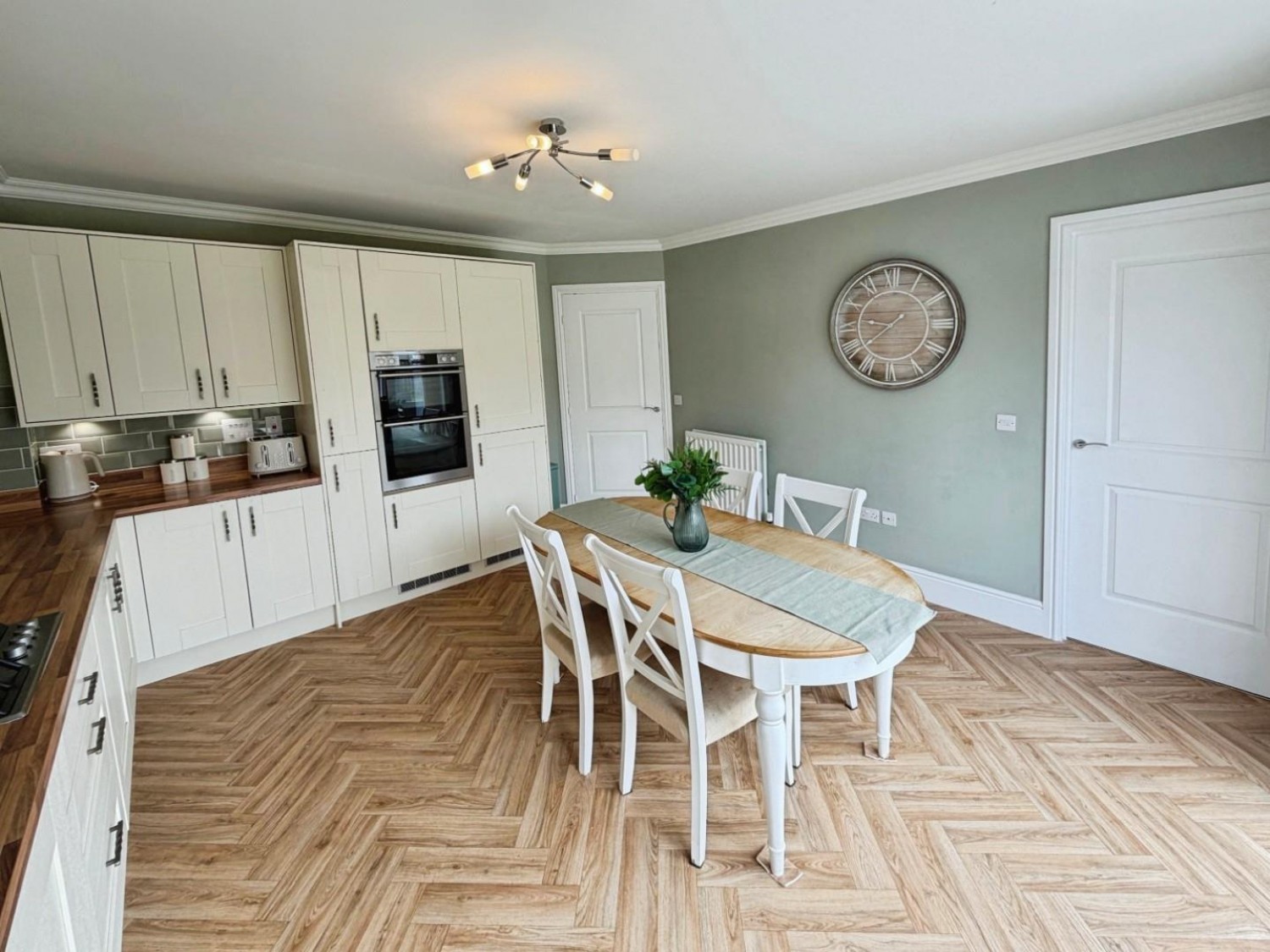 Leamington Road, Little Sutton