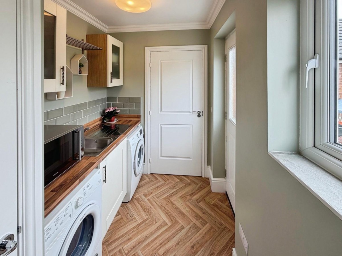 Leamington Road, Little Sutton