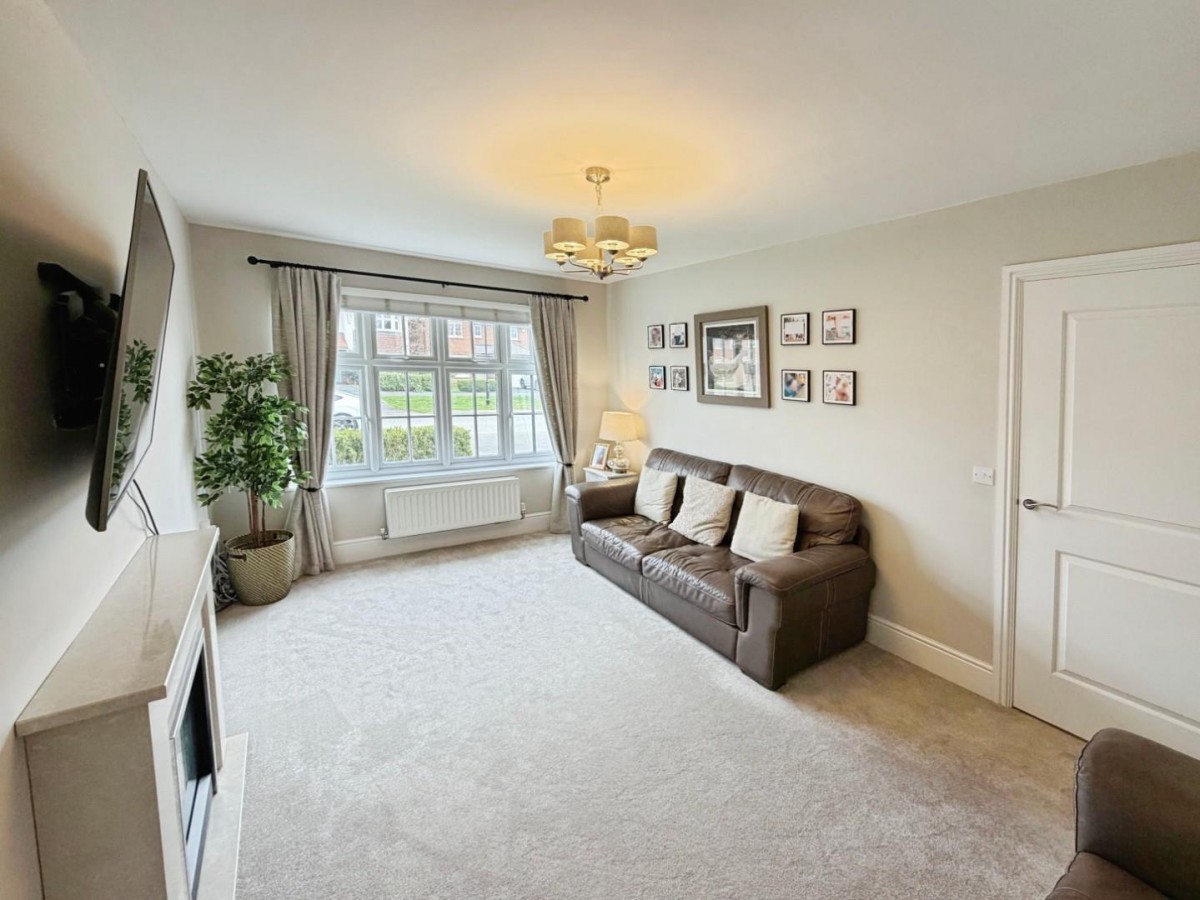 Leamington Road, Little Sutton