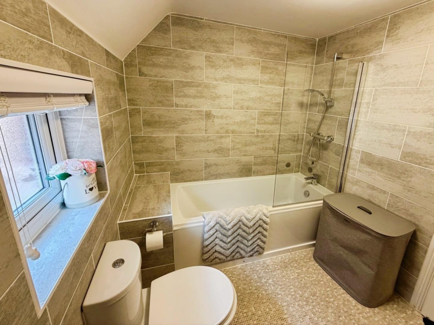 Leamington Road, Little Sutton