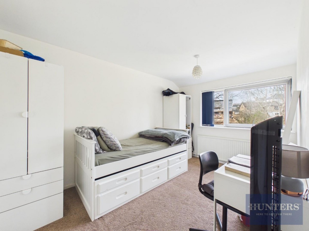 Lawrence Close, Charlton Kings, Cheltenham