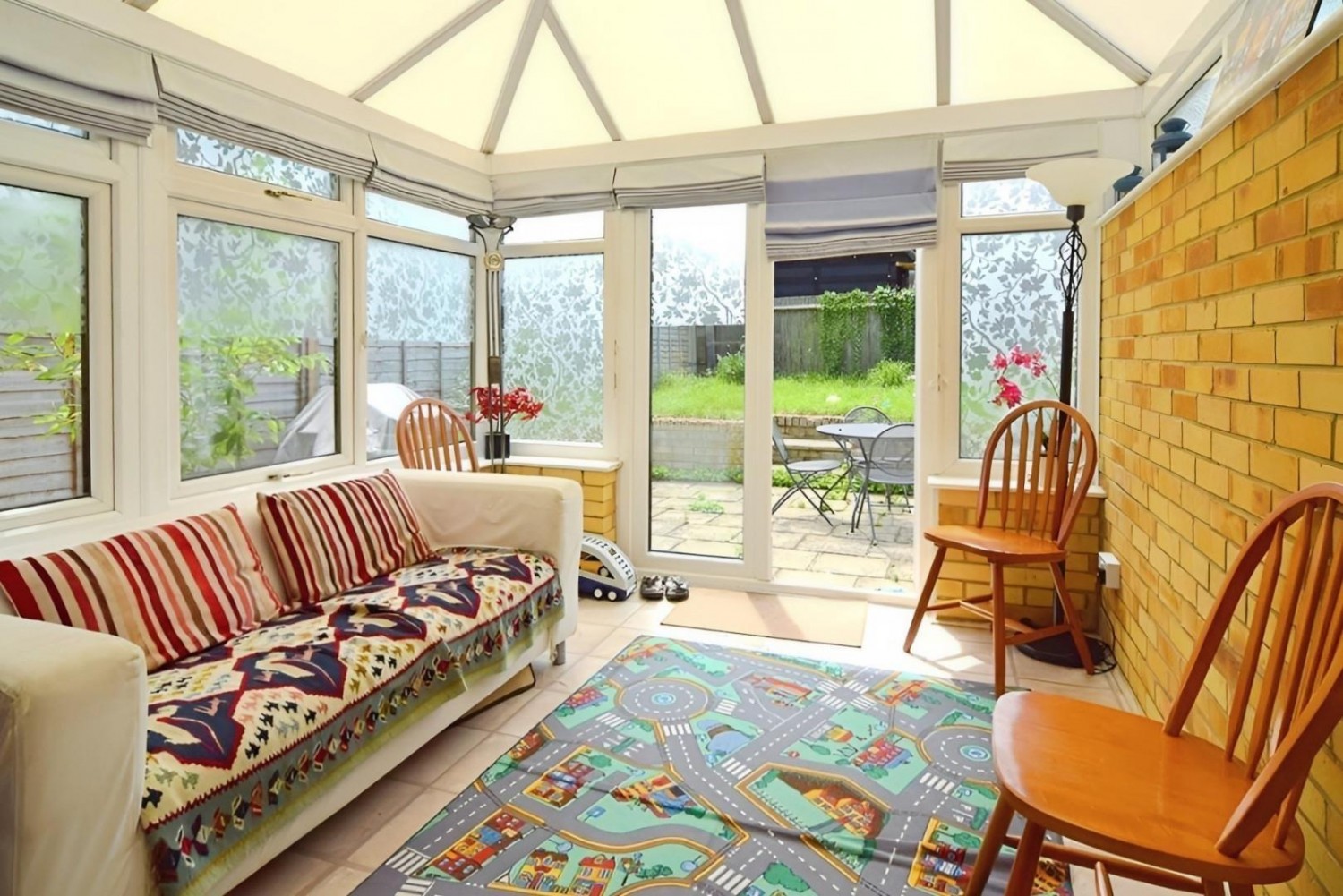 Rose End, Worcester Park