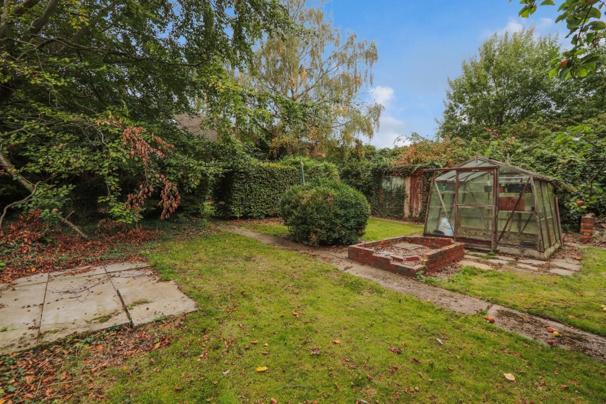 Upper Wortley Road, Thorpe Hesley