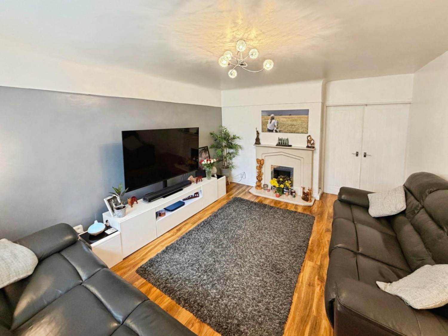 Berry Drive, Great Sutton