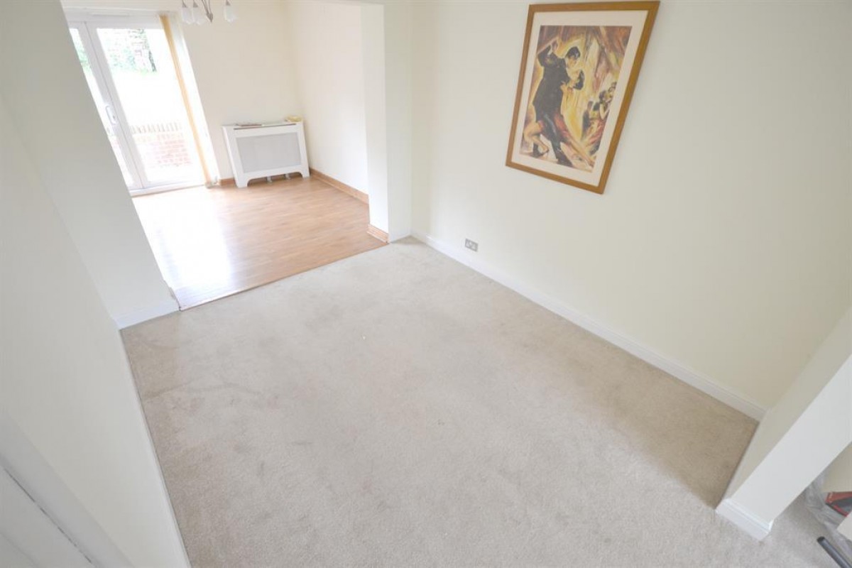 Knightley Road, Exeter. EX2 4SR