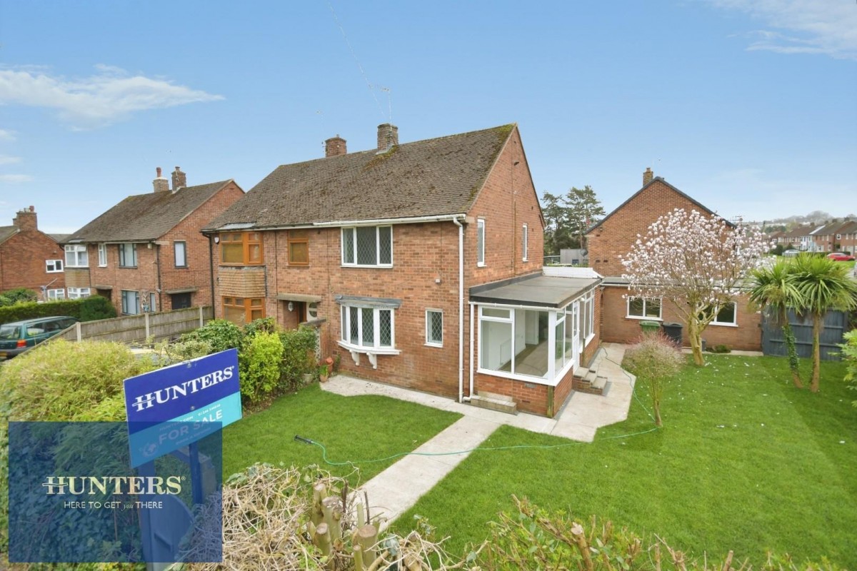 St. Johns Road, Newbold, Chesterfield, S41 8PE