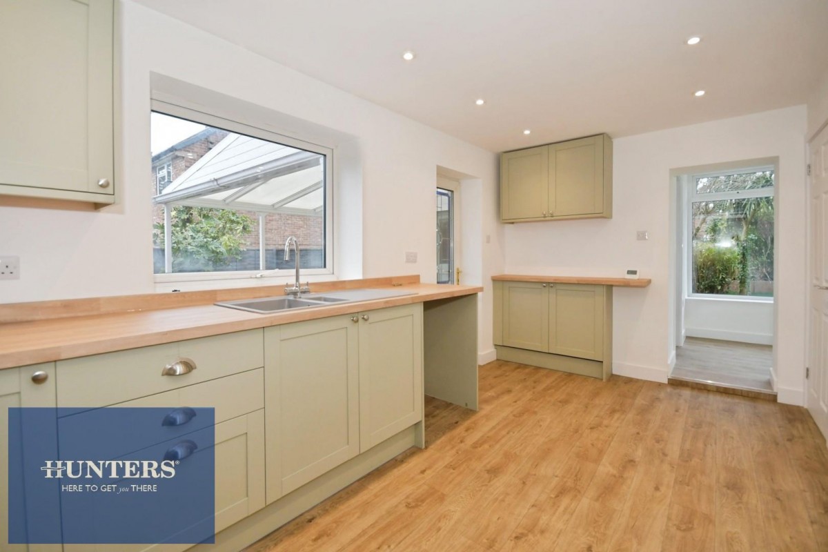 St. Johns Road, Newbold, Chesterfield, S41 8PE