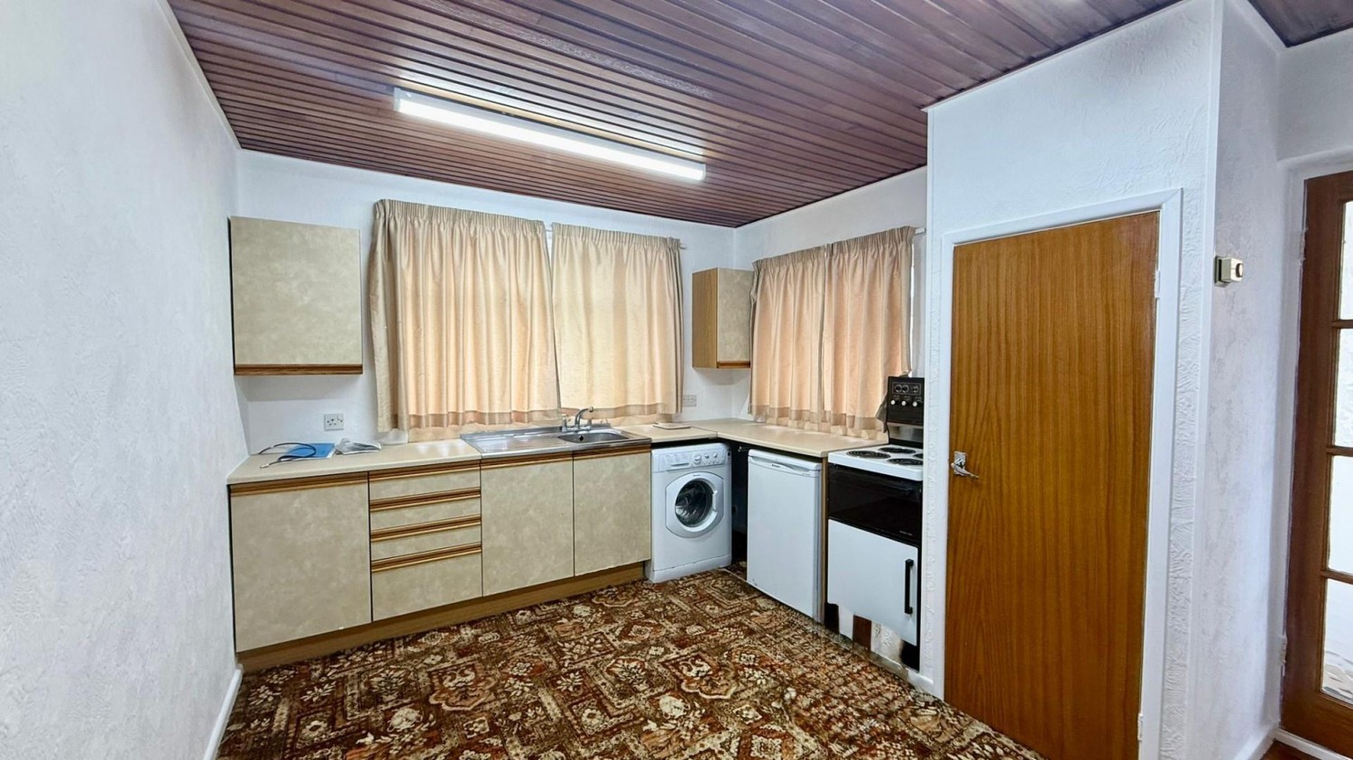 White Lee Road, Batley