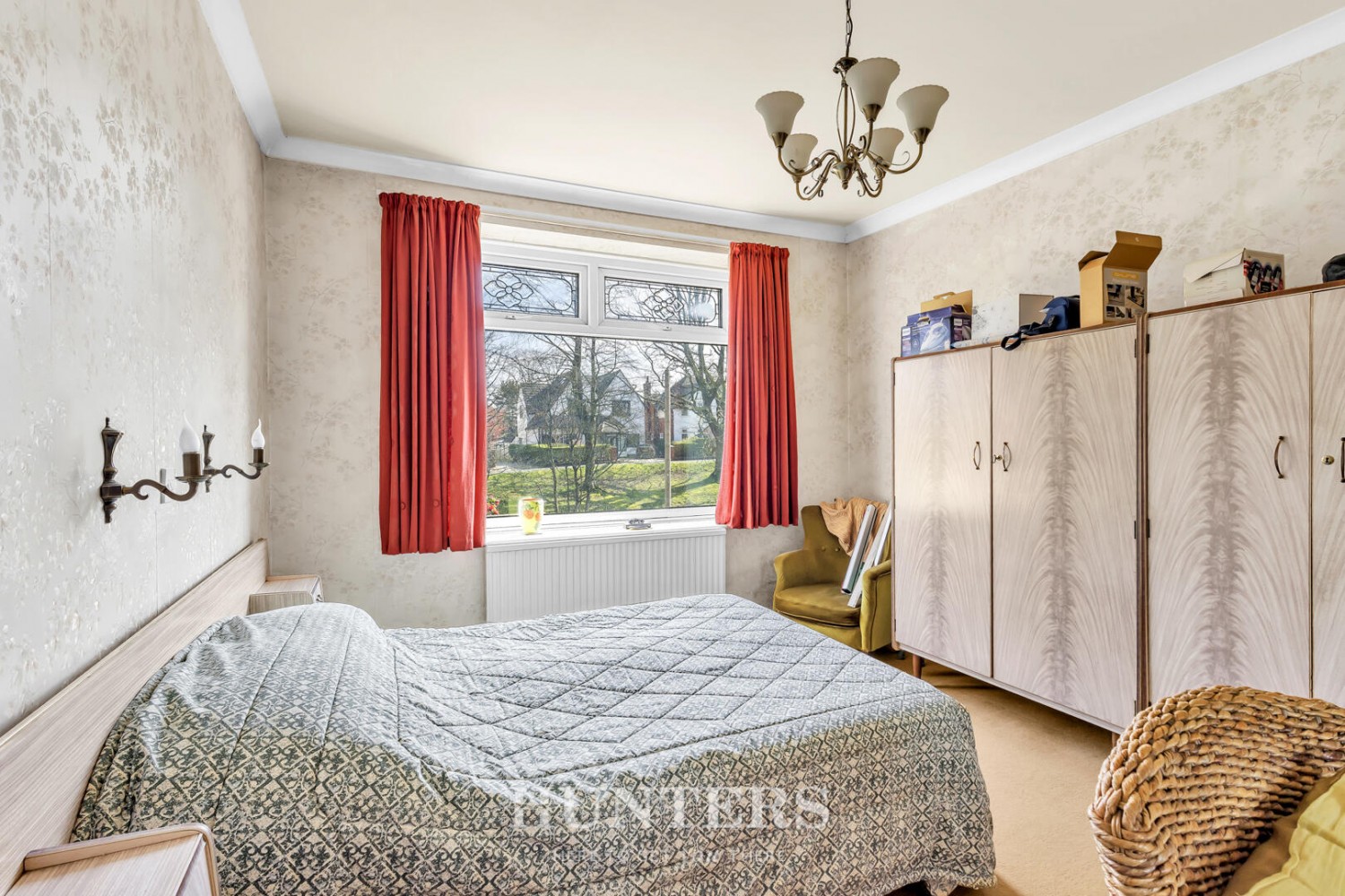 Manchester New Road, Alkrington, Manchester, M24