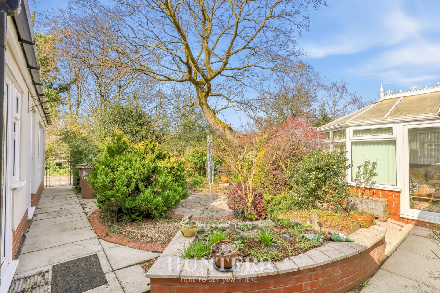 Manchester New Road, Alkrington, Manchester, M24