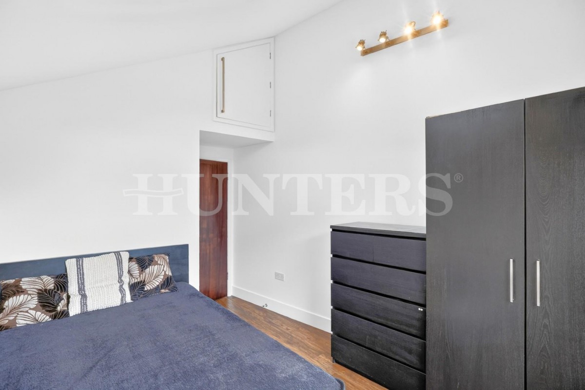 High Road, London, N15