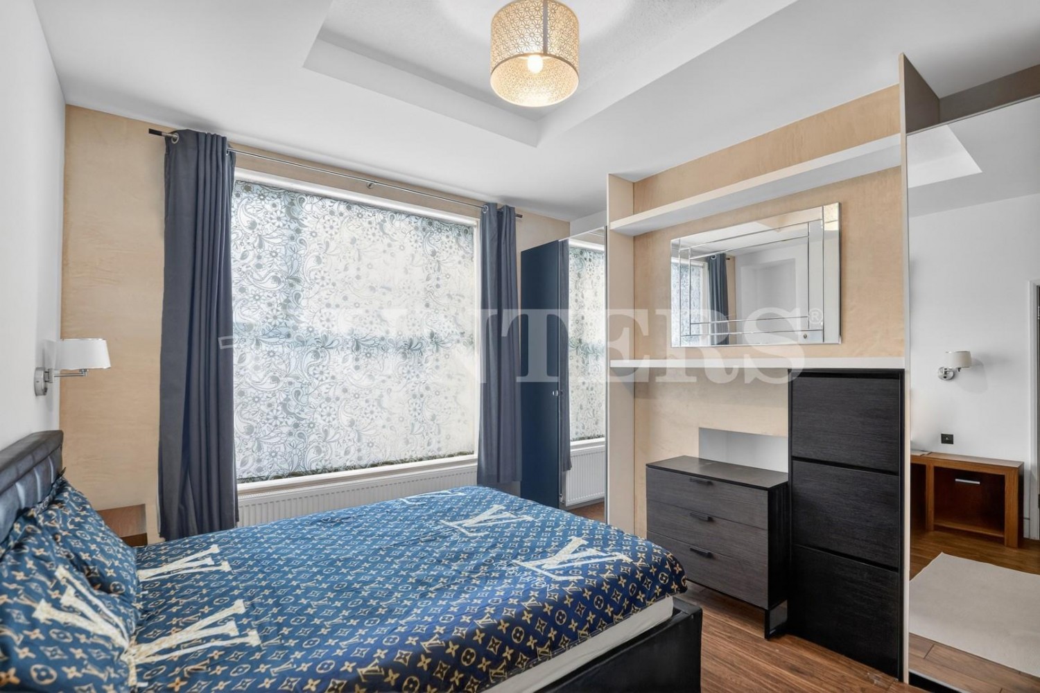 High Road, London, N15