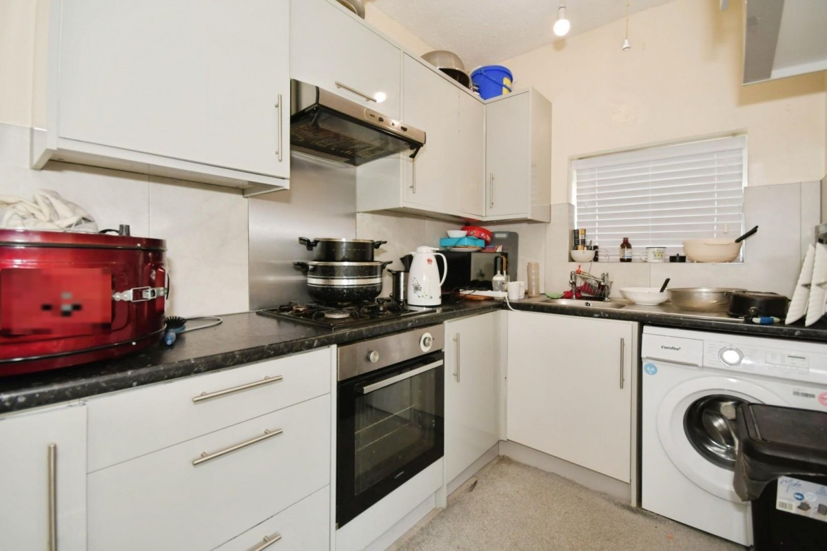 Cowper Avenue, Fox Hill, S6