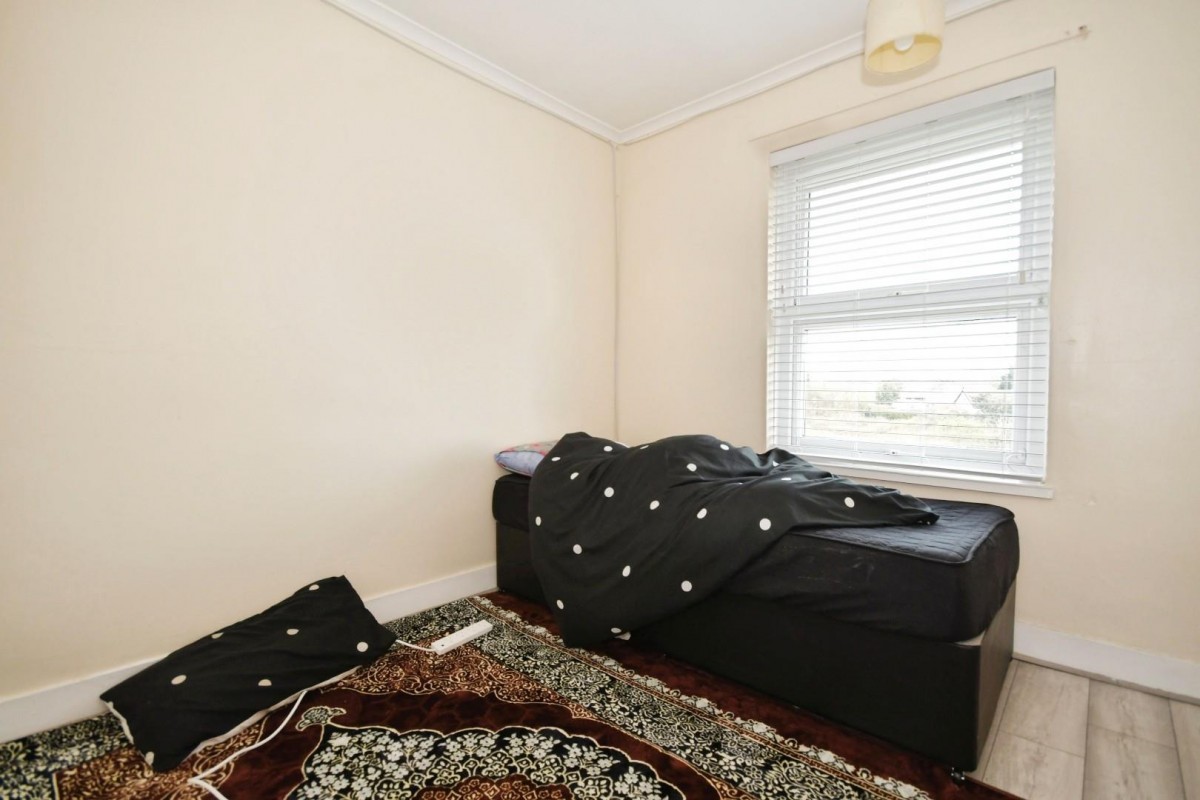 Cowper Avenue, Fox Hill, S6