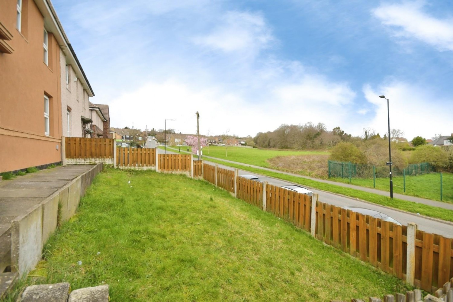 Cowper Avenue, Fox Hill, S6