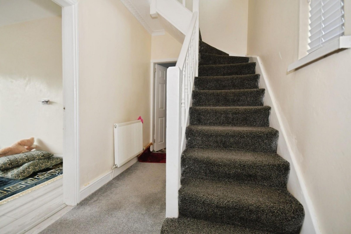 Cowper Avenue, Fox Hill, S6