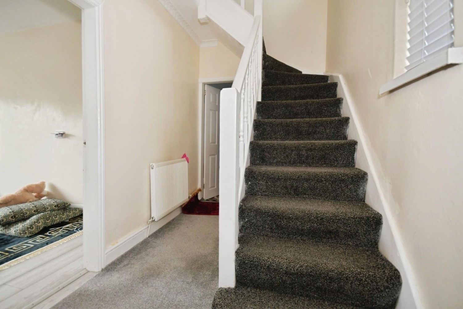 Cowper Avenue, Fox Hill, S6