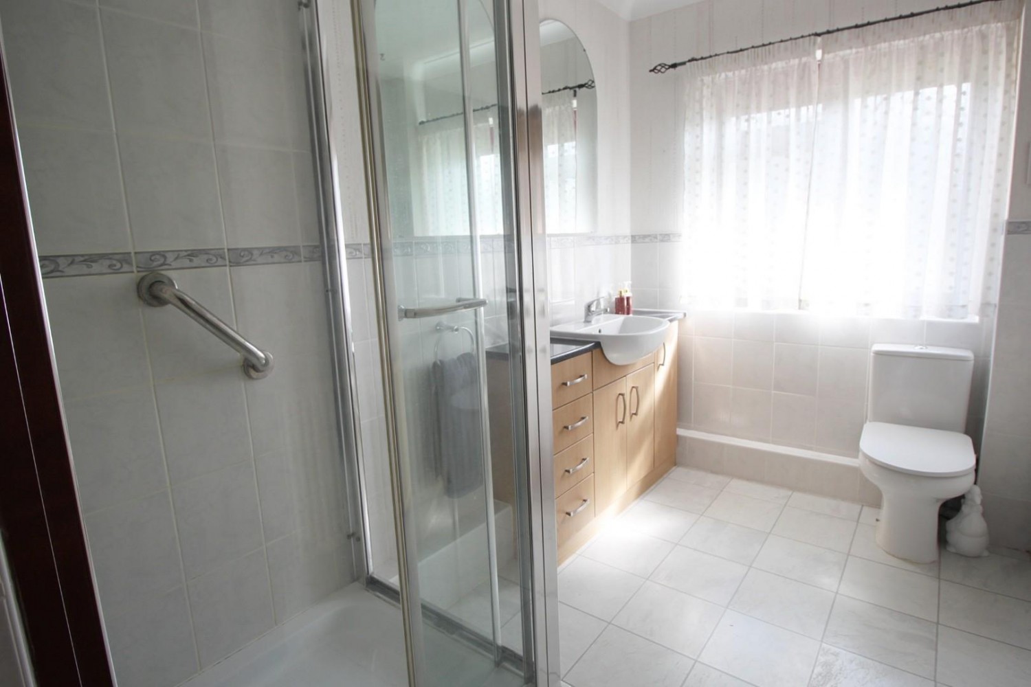 Hound Road Gardens, Netley Abbey, Southampton