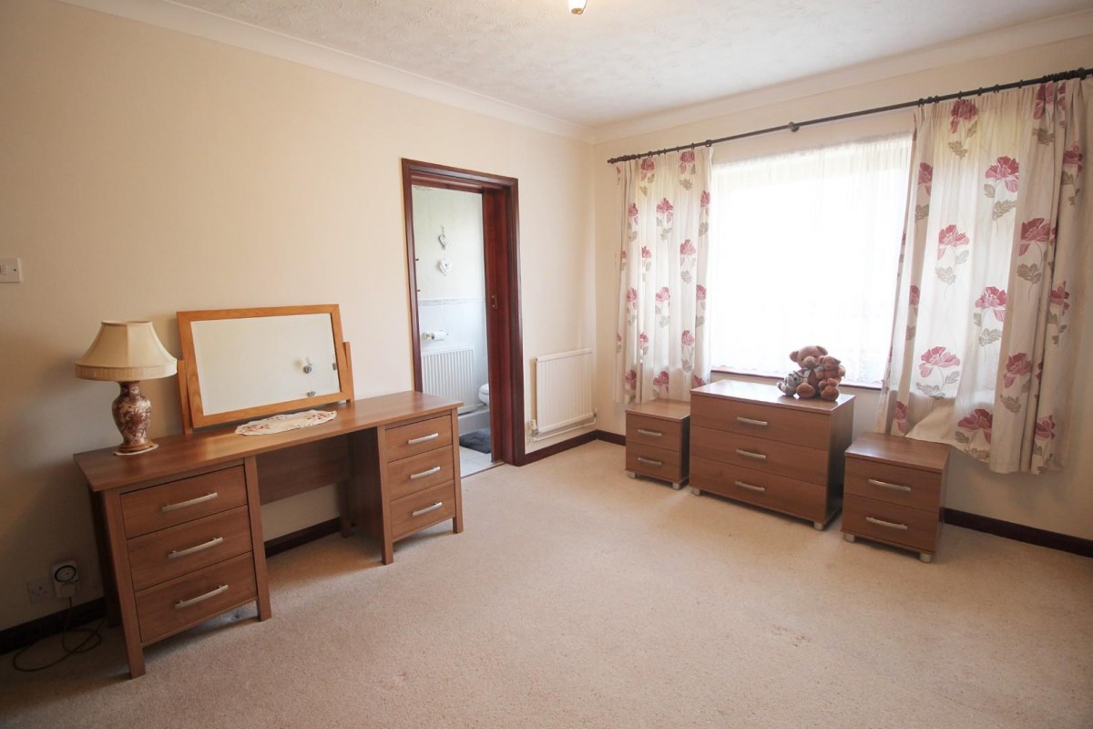 Hound Road Gardens, Netley Abbey, Southampton