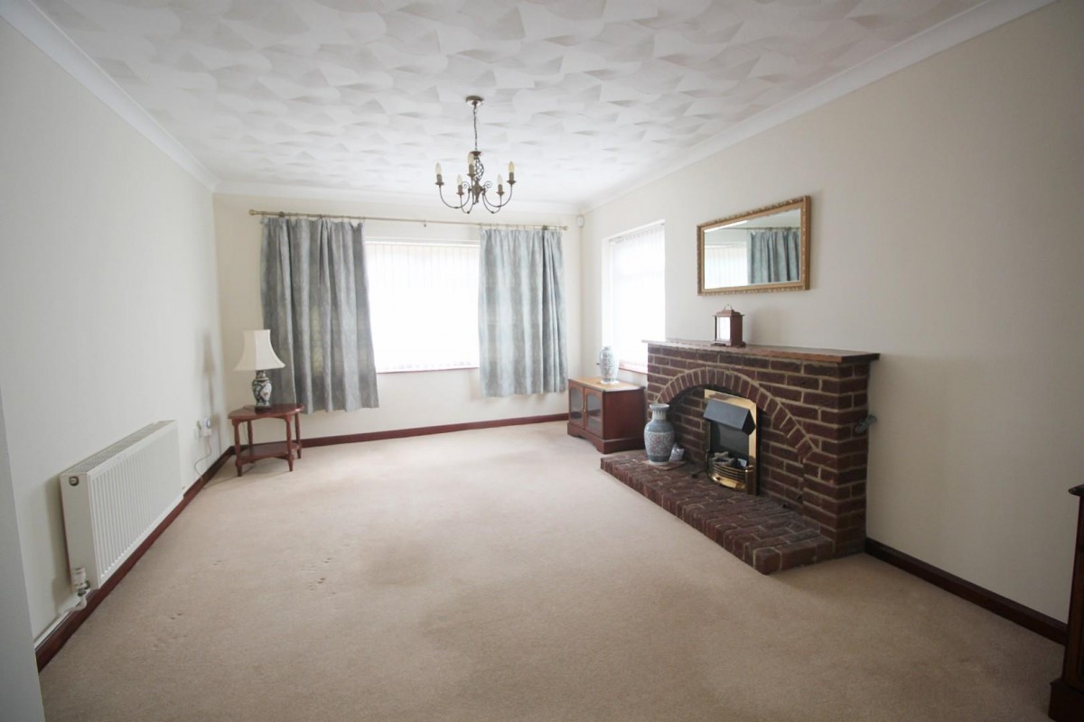 Hound Road Gardens, Netley Abbey, Southampton