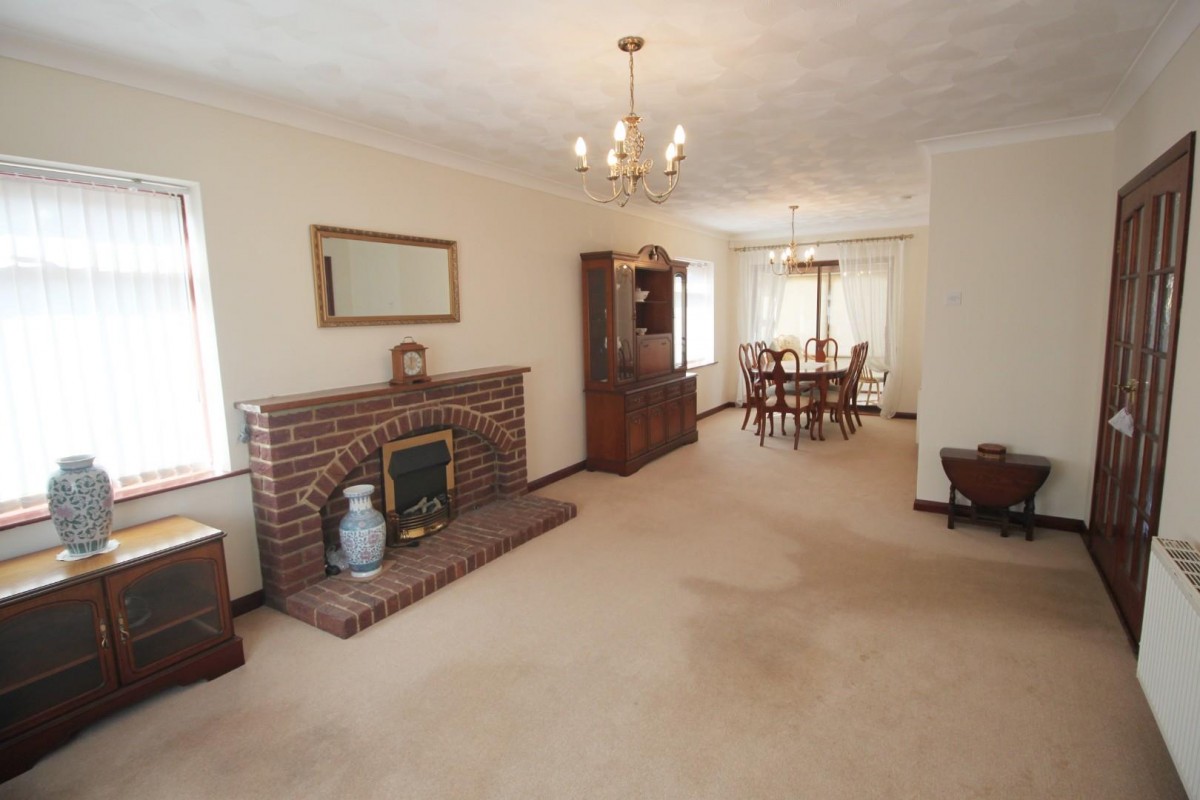 Hound Road Gardens, Netley Abbey, Southampton